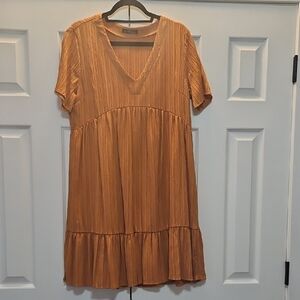 Emery Rose V-Neck Rusty Orange Tan Pleated Mini Peasant Dress Womens L EUC